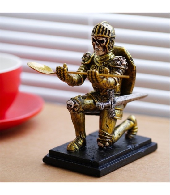 Creative Skeleton Knight Pen Holder - Resin Tabletop Desk Organizer