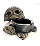 Turtle Resin Ashtray 14 × 11 × 8 cm - Decorative Tabletop Ornament For Office & Home